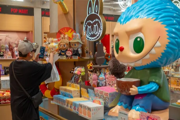 Руководитель Miniso вскрыл грязные секреты торговли игрушками Лабубу для взрослых