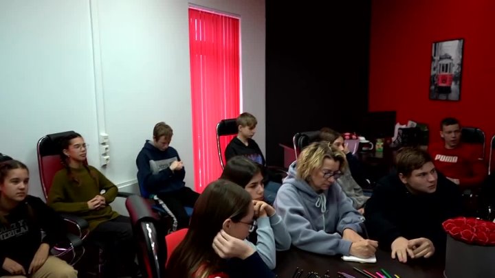 Владимир Кривов, репортаж,  воспитанники детского дома в РОСТСАЙТ, сайты, SEO продвижение, контекст.